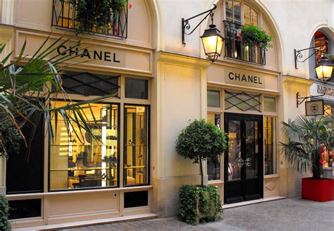 chanel paris france store